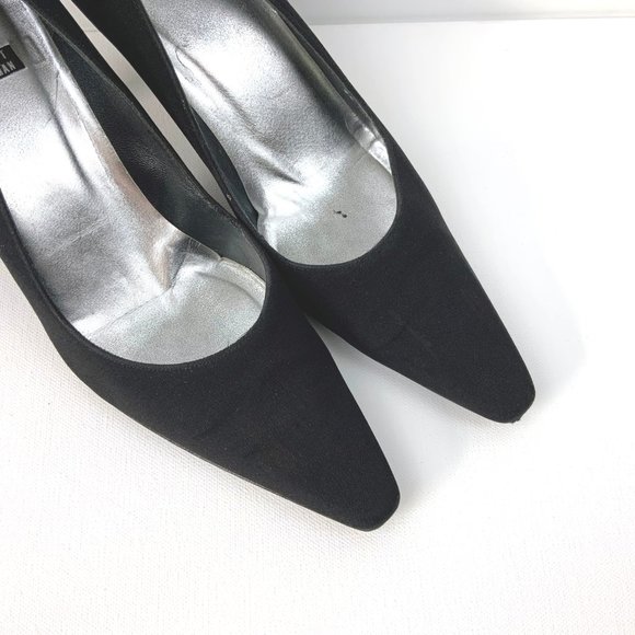 Stuart Weitzman Square Toe Black Crepe Heels Pumps  Sz 8.5 - Picture 6 of 16